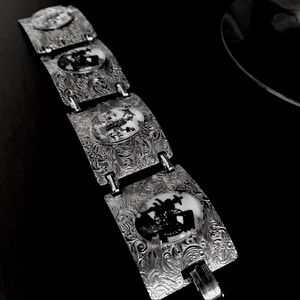 Vintage Bracelet Silver Scrolls 3D Images